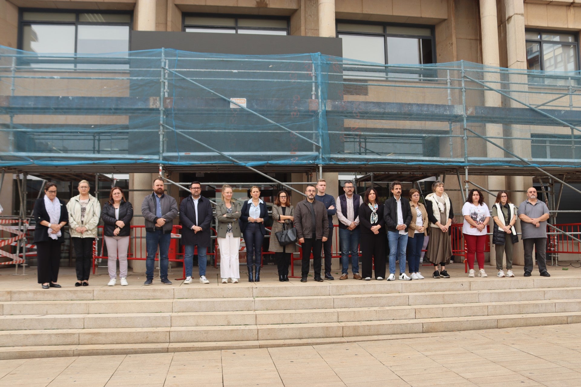 Muestras de condolencia en los pueblos de la provincia por los fallecidos en la DANA Muestras de condolencia en los pueblos de la provincia por los fallecidos en la DANA