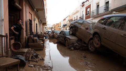 Una de les esfere&iuml;dores imatges que ha deixat la DANA al seu pas per Val&egrave;ncia