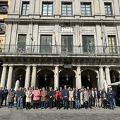 El pleno del Ayuntamiento ha aprobado la modificación urbanística necesaria para construir un aparcamiento y un recinto ferial junto al CIDE El pleno del Ayuntamiento ha aprobado la modificación urbanística necesaria para construir un aparcamiento y un recinto ferial junto al CIDE