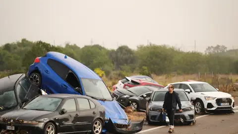 Alerta máxima en Barcelona: Meteocat avisa de riesgo de granizo y posibles tornados Alerta máxima en Barcelona: Meteocat avisa de riesgo de granizo y posibles tornados