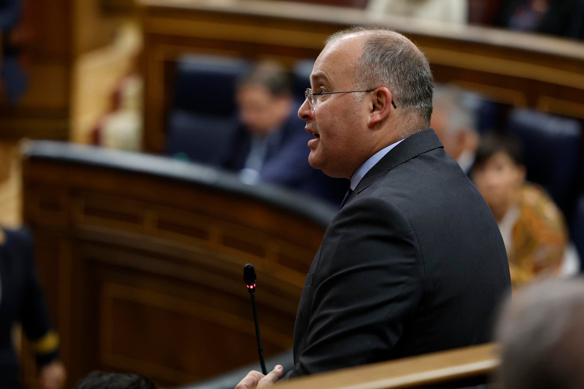 El PP pide la dimisión de Sánchez en 2025 y le augura "muchos más escándalos" El PP pide la dimisión de Sánchez en 2025 y le augura "muchos más escándalos"