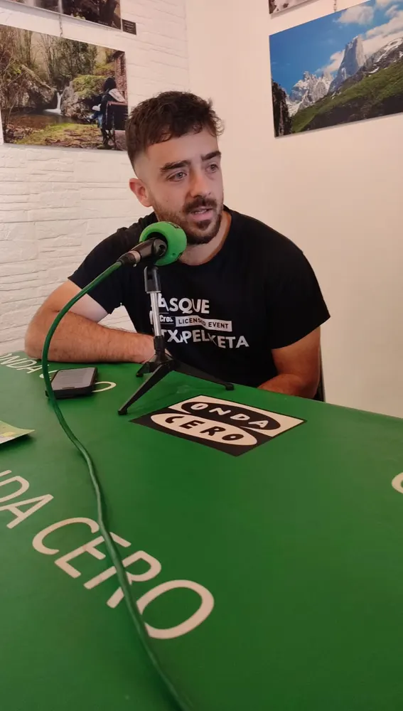 Andrés Rodríguez, relevo generacional en Casa Fano, se puede vivir en el rural. Andrés Rodríguez, relevo generacional en Casa Fano, se puede vivir en el rural.