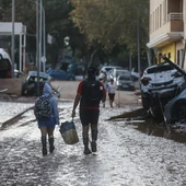 ¿Llegó tarde la alerta móvil de la DANA? El vídeo de una vecina muestra su calle inundada antes del envío ¿Llegó tarde la alerta móvil de la DANA? El vídeo de una vecina muestra su calle inundada antes del envío