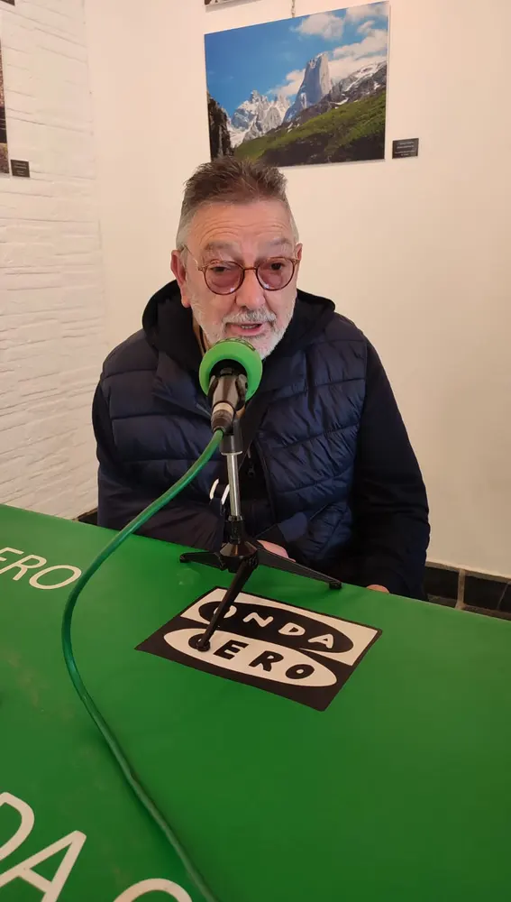 Enrique Suárez, Pdte. Asc. Micológica Boal considera necesario regular la extracción de setas. Enrique Suárez, Pdte. Asc. Micológica Boal considera necesario regular la extracción de setas.