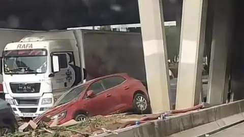 Camión afectado por la Dana Transportes Benavent