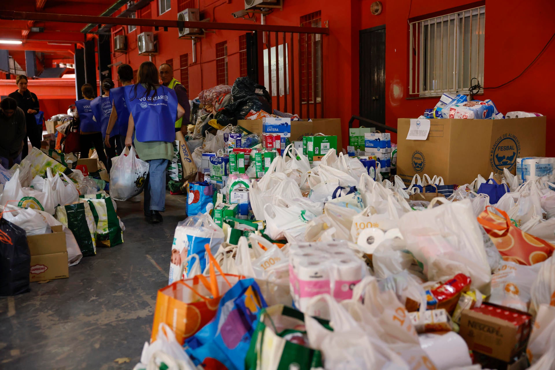 Osasuna se vuelca con los afectados de la DANA en Valencia: "La realidad está superando a la ficción" Osasuna se vuelca con los afectados de la DANA en Valencia: "La realidad está superando a la ficción"