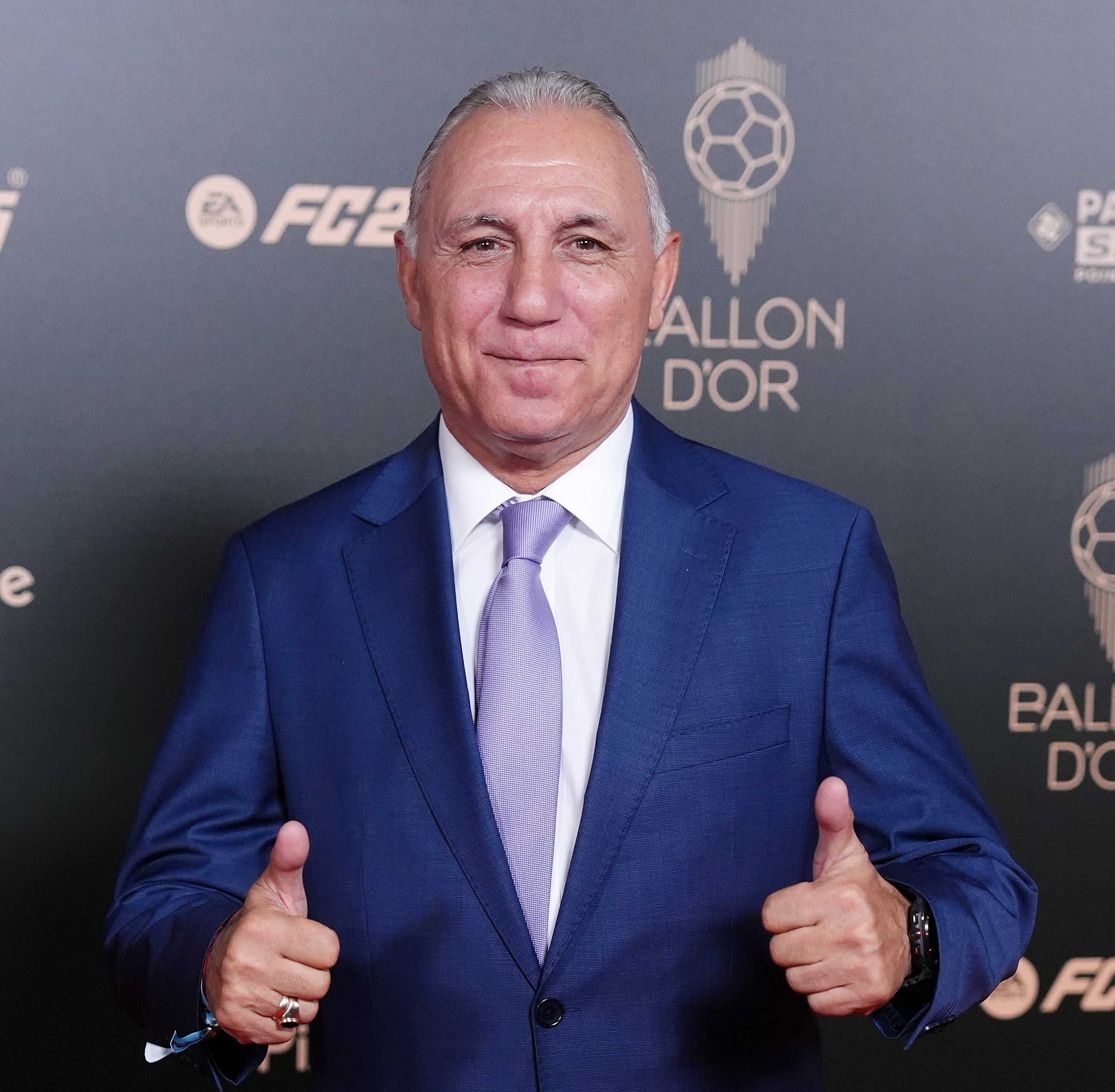 Hristo Stoichkov: "Flick ha hecho un gran trabajo hasta ahora" Hristo Stoichkov: "Flick ha hecho un gran trabajo hasta ahora"