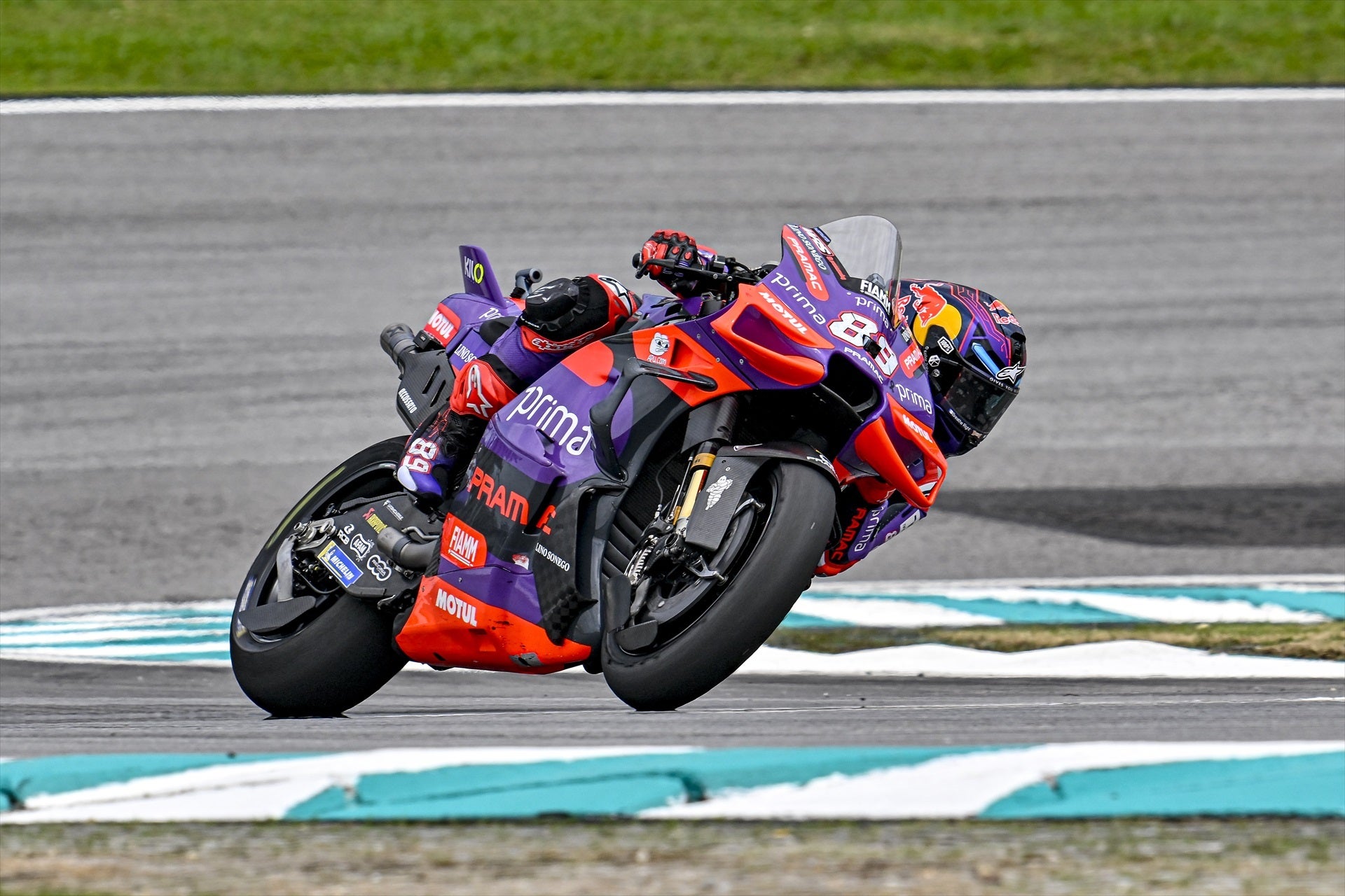 Jorge Martín gana el Sprint de Malasia y acaricia el título de MotoGP Jorge Martín gana el Sprint de Malasia y acaricia el título de MotoGP