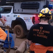 Voluntarios de Protección Civil de Valdepeñas en Valencia Voluntarios de Protección Civil de Valdepeñas en Valencia