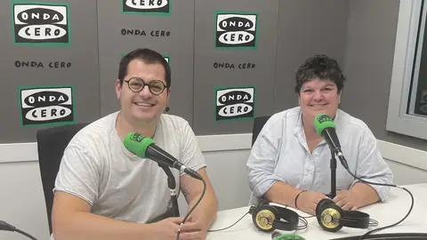 El Grup de Danses Centener presenta el 'Calendari de tradicions i costums de la Vila 2025'. El Grup de Danses Centener presenta el 'Calendari de tradicions i costums de la Vila 2025'.