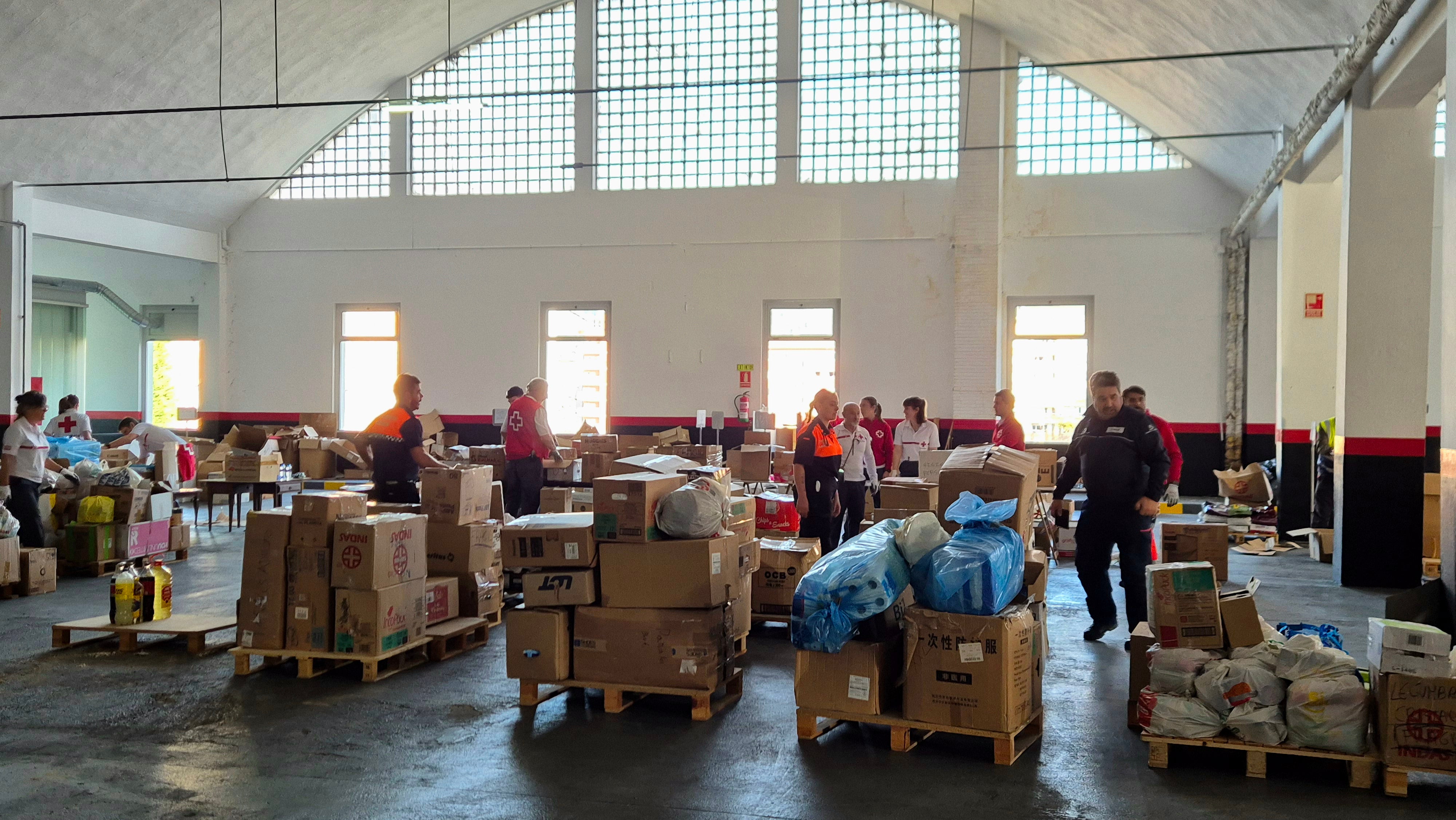 El Banco de Alimentos de Asturias envía 5 toneladas a Valencia El Banco de Alimentos de Asturias envía 5 toneladas a Valencia