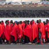 Llegada de inmigrantes al puerto de Arrecife en Lanzarote 