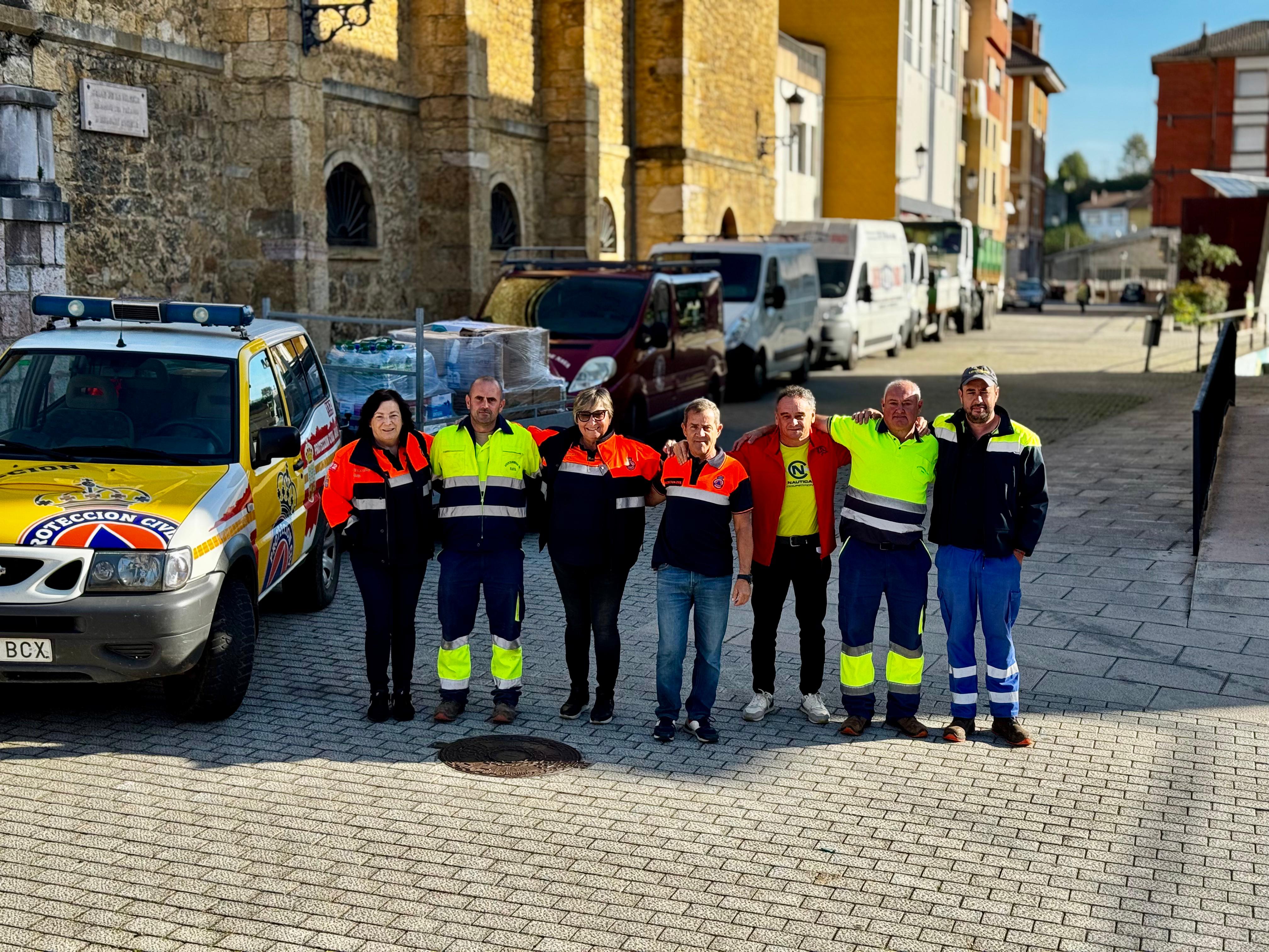 Sale de Nava un convoy humanitario con destino a Valencia Sale de Nava un convoy humanitario con destino a Valencia