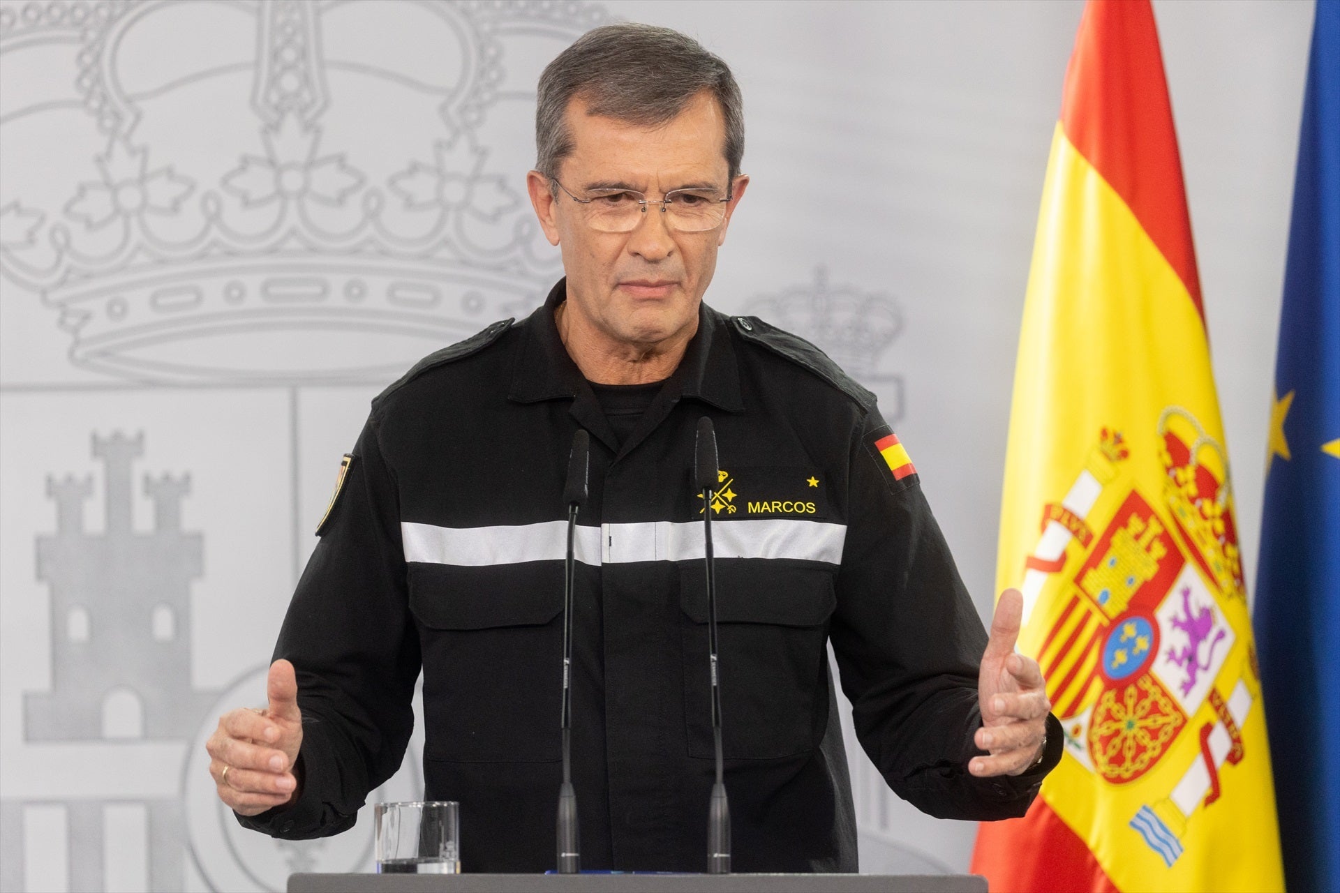 El jefe de la UME desmiente a Mazón: "Cuando la Generalitat nos dio luz verde, estábamos en minutos" El jefe de la UME desmiente a Mazón: "Cuando la Generalitat nos dio luz verde, estábamos en minutos"