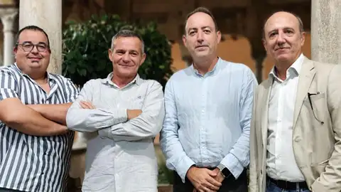 Fomento de la cultura, integración y nuevas actividades, propuestas de Enrique Riquelme para el futuro de la Fiesta de Moros y Cristianos de Orihuela Fomento de la cultura, integración y nuevas actividades, propuestas de Enrique Riquelme para el futuro de la Fiesta de Moros y Cristianos de Orihuela