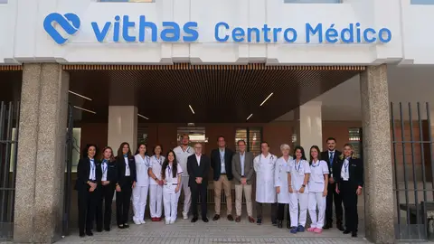Vithas abre en Nervión su nuevo centro médico con 27 especialidades médico-quirúrgicas y diagnóstico por imagen en 1.500 m2 Vithas abre en Nervión su nuevo centro médico con 27 especialidades médico-quirúrgicas y diagnóstico por imagen en 1.500 m2