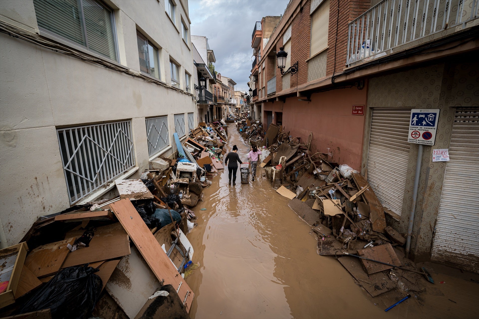 Una semana tras la peor DANA de la historia: todo lo que se ha hecho y todo lo que queda por hacer Una semana tras la peor DANA de la historia: todo lo que se ha hecho y todo lo que queda por hacer