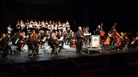Orquestra de Corda de l'Ateneu Musical de la Vila Joiosa. Orquestra de Corda de l'Ateneu Musical de la Vila Joiosa.