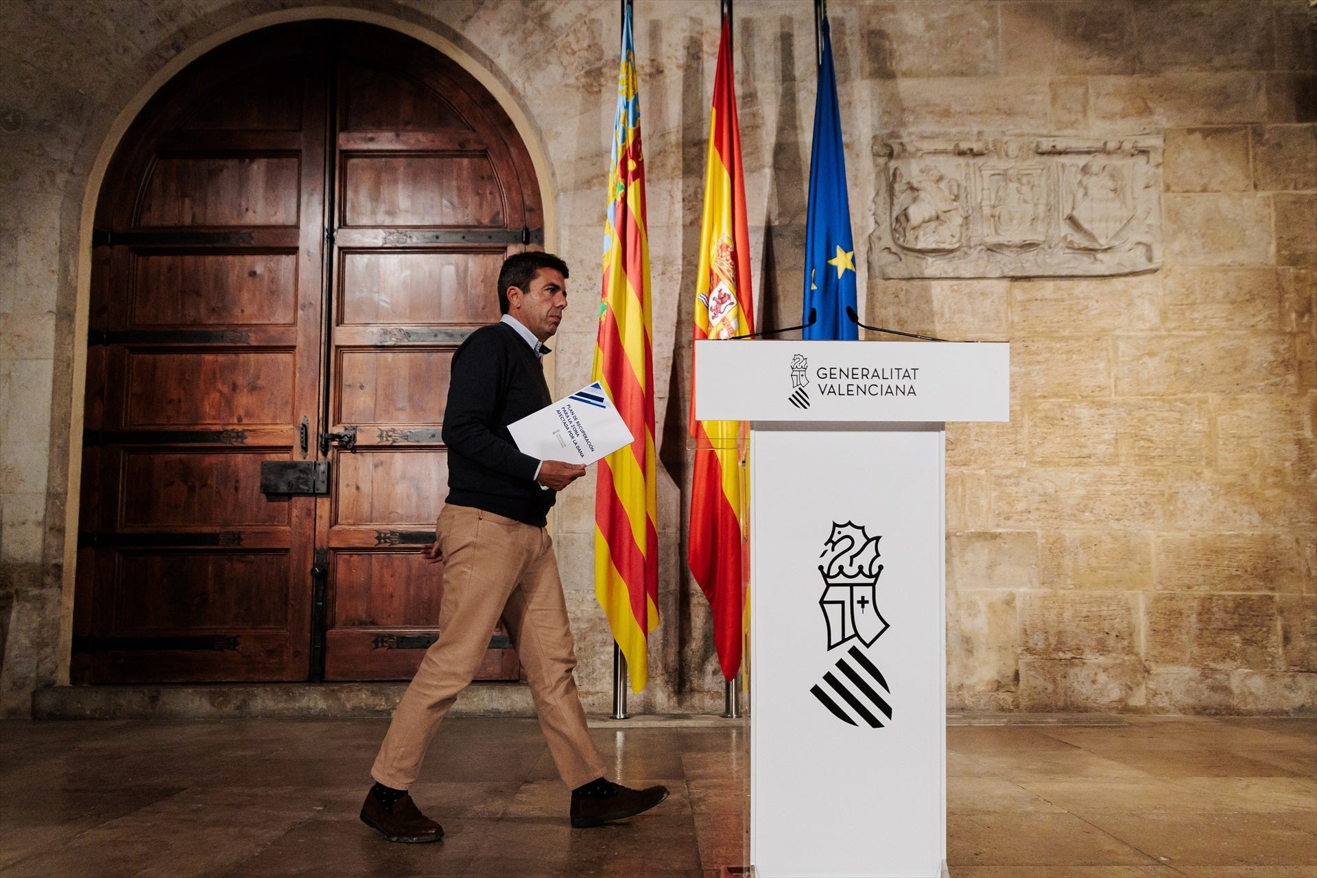Tertulia: La gresca política por las responsabilidades de la DANA Tertulia: La gresca política por las responsabilidades de la DANA