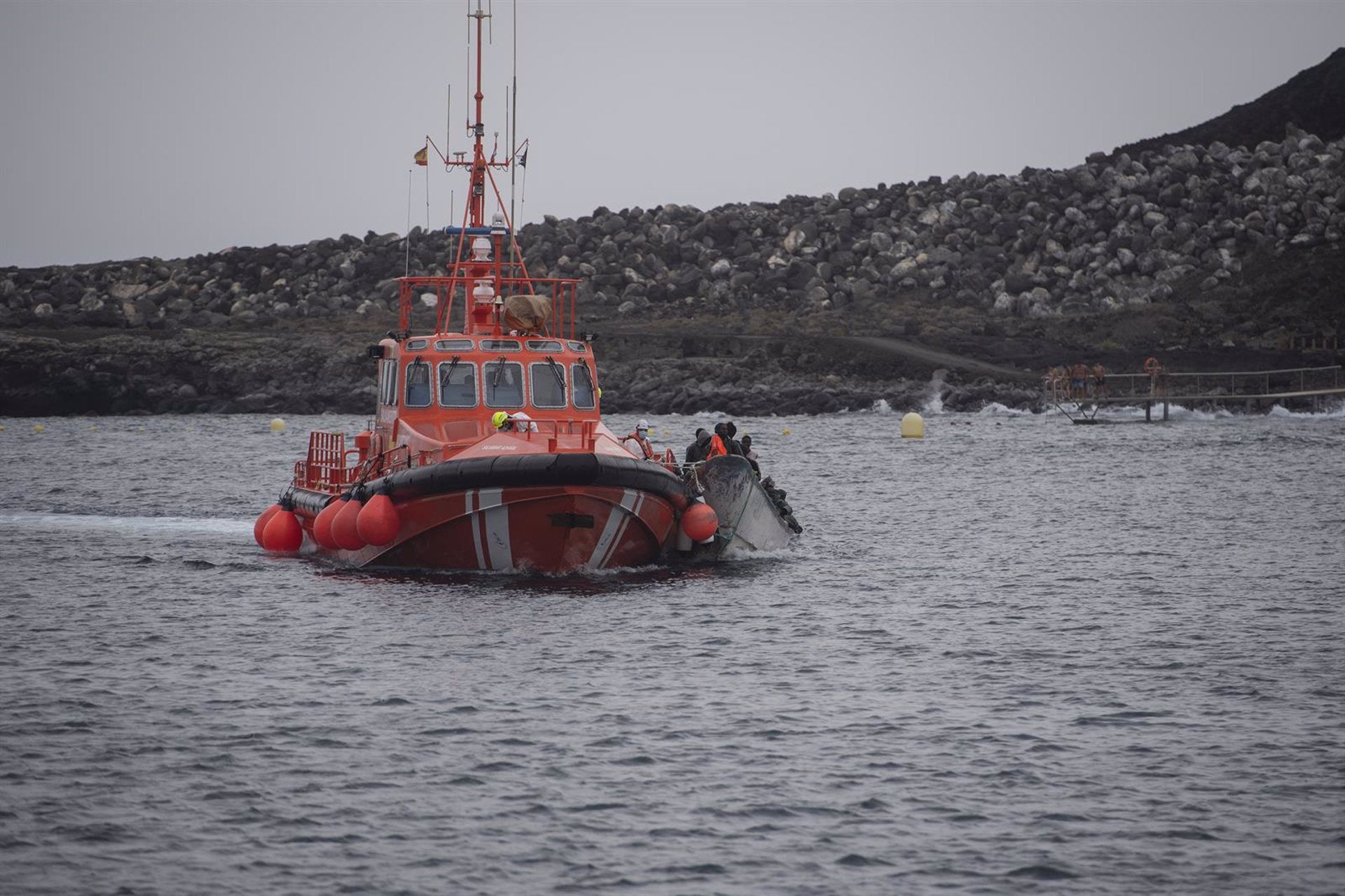 Transportes pide cautela ante los falsos mitos y anima a cumplir la ‘ley del mar’ para evitar accidentes indeseados Transportes pide cautela ante los falsos mitos y anima a cumplir la ‘ley del mar’ para evitar accidentes indeseados