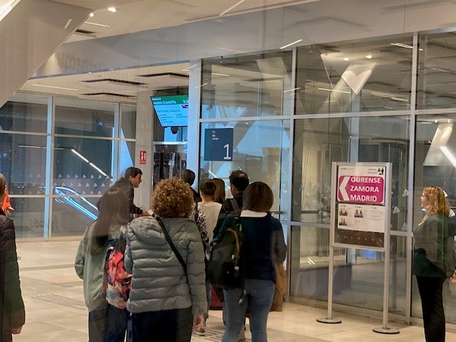 AVE Vigo-Ourense, más de 20 años en estudio AVE Vigo-Ourense, más de 20 años en estudio