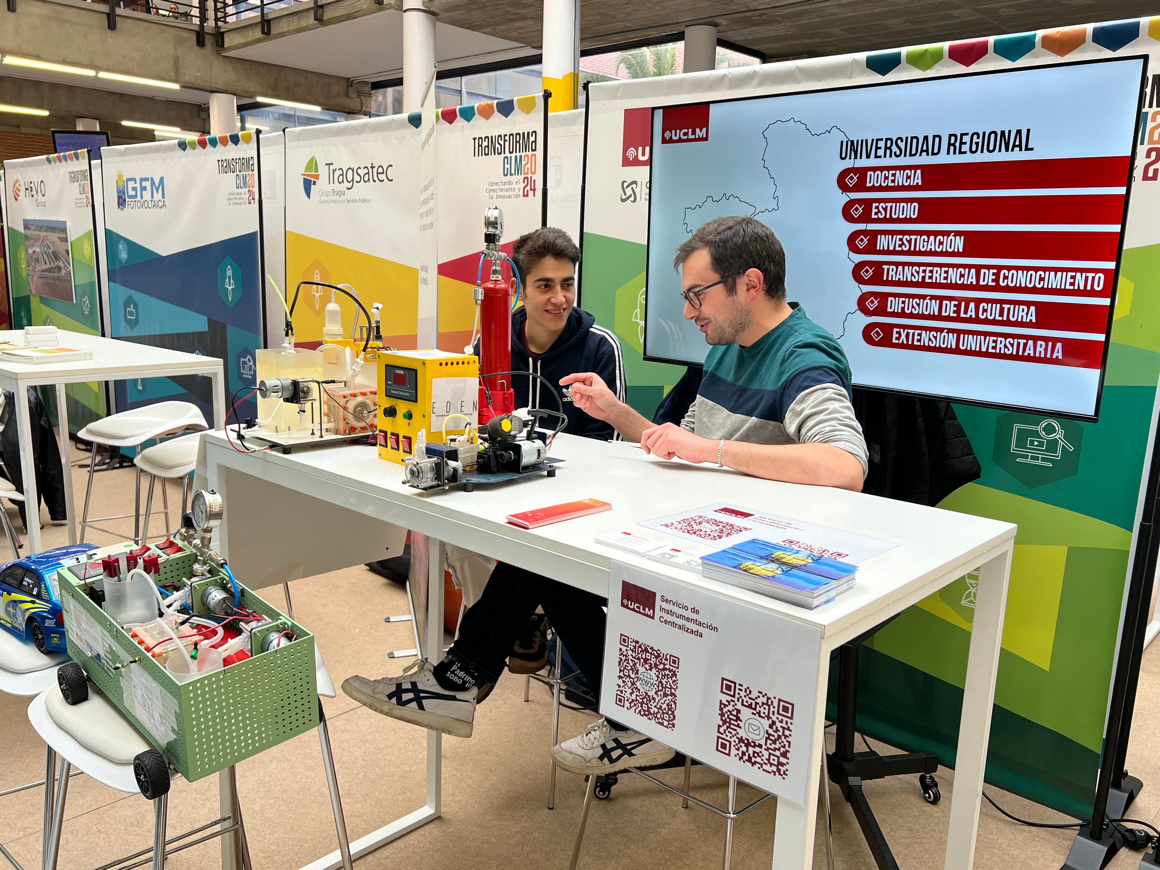 La UCLM ofrece su conocimiento innovador para impulsar el desarrollo competitivo de la región La UCLM ofrece su conocimiento innovador para impulsar el desarrollo competitivo de la región