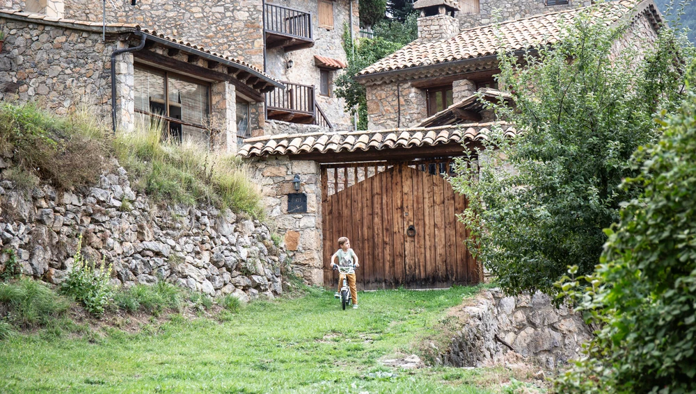 Poble petit, gran vida Poble petit, gran vida