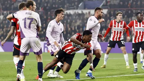 El Girona cae goleado en Eindhoven El Girona cae goleado en Eindhoven