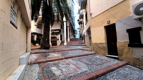 Pavimento hist&oacute;rico del casco antiguo de Benidorm