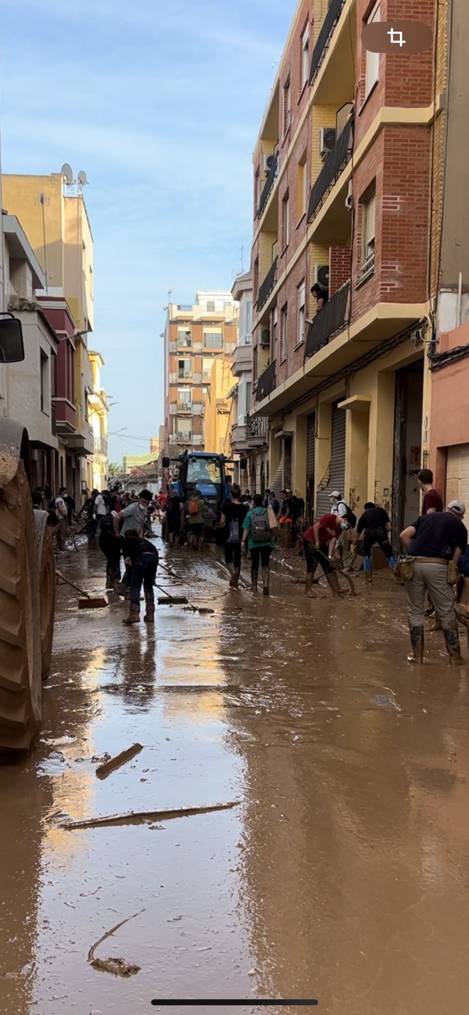 Lo último de la ayuda humanitaria de Marbella en Valencia con Jorge Marín Lo último de la ayuda humanitaria de Marbella en Valencia con Jorge Marín