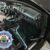 La Policía Local de Benidorm pilla in fraganti a cuatro personas desmontando un vehículo robado de alta gama La Policía Local de Benidorm pilla in fraganti a cuatro personas desmontando un vehículo robado de alta gama