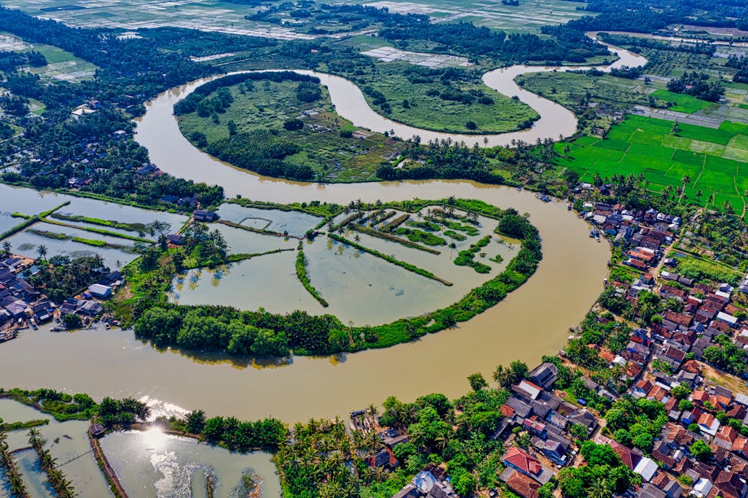 Domando a los ríos: Ingeniería fluvial en la Antigüedad y en la actualidad