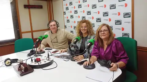 Consoli Romero, Mar Sánchez y Pedro Lozano Presentando la Casa del Rock