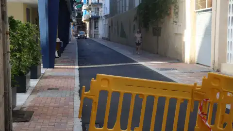 Benidorm finaliza a tiempo para las fiestas las obras de renovación de las redes de alcantarillado y agua potable de la calle Pérez Martorell Benidorm finaliza a tiempo para las fiestas las obras de renovación de las redes de alcantarillado y agua potable de la calle Pérez Martorell