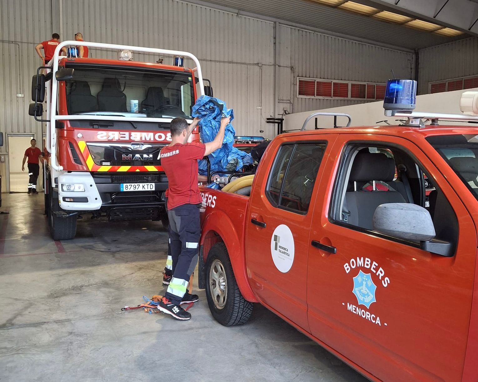Baleares envía un nuevo dispositivo de 82 personas a Valencia para relevar al equipo que trabaja en las tareas de rescate Baleares envía un nuevo dispositivo de 82 personas a Valencia para relevar al equipo que trabaja en las tareas de rescate