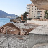 Altea retoma la senda peatonal de la playa Cap Negret dándole continuidad al último tramo ejecutado en 2017 por el Ministerio Altea retoma la senda peatonal de la playa Cap Negret dándole continuidad al último tramo ejecutado en 2017 por el Ministerio