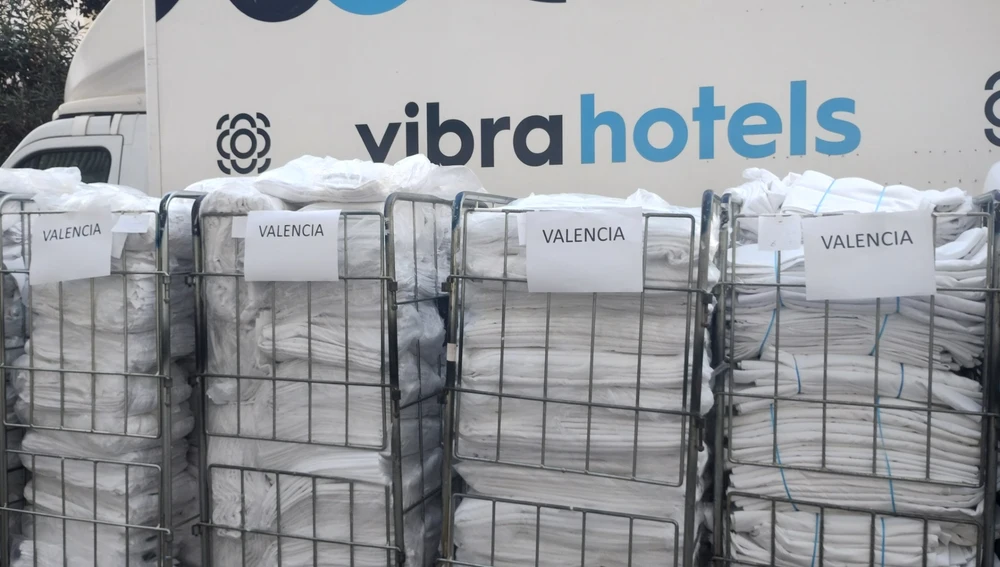 Las jaulas enviadas suman un total de 3.485 kilos y ya han puesto rumbo a Valencia, donde se repartirán entre las personas que más lo necesitan Las jaulas enviadas suman un total de 3.485 kilos y ya han puesto rumbo a Valencia, donde se repartirán entre las personas que más lo necesitan