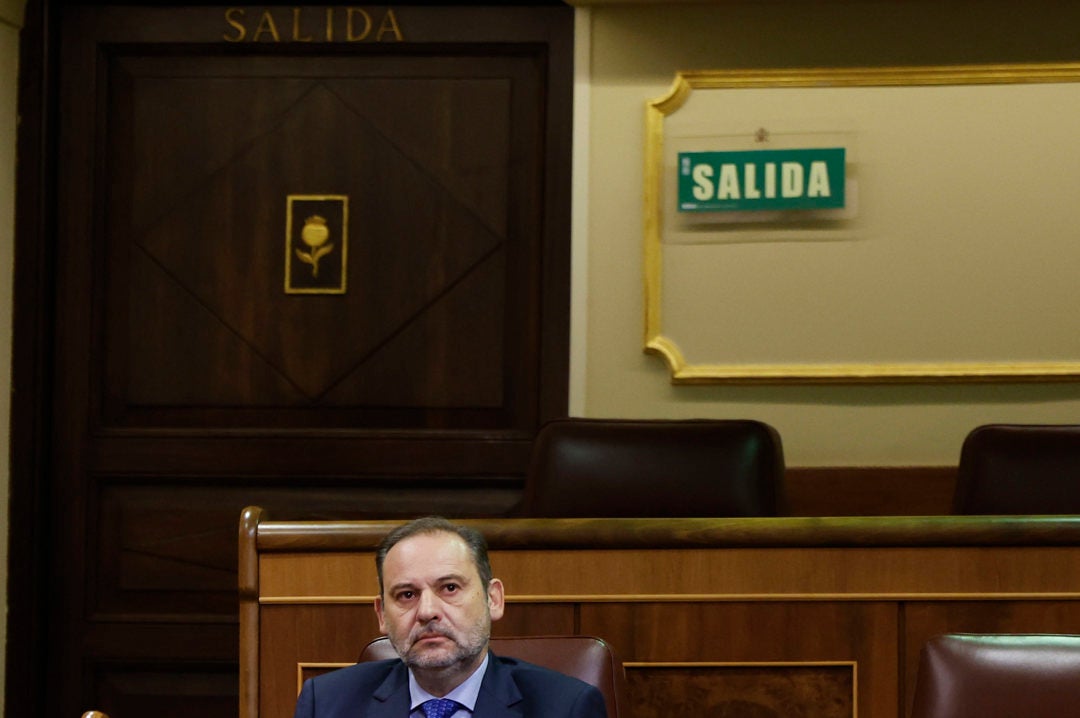 El Supremo abre la puerta a investigar a Ábalos por el rescate a Air Europa El Supremo abre la puerta a investigar a Ábalos por el rescate a Air Europa