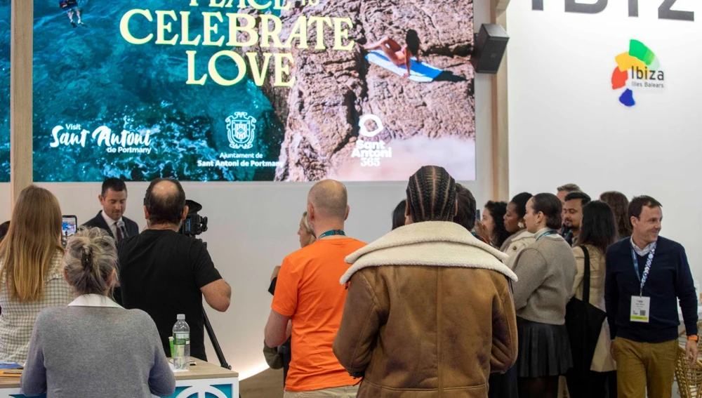 La presentación despertó una gran expectación entre los medios de comunicación La presentación despertó una gran expectación entre los medios de comunicación