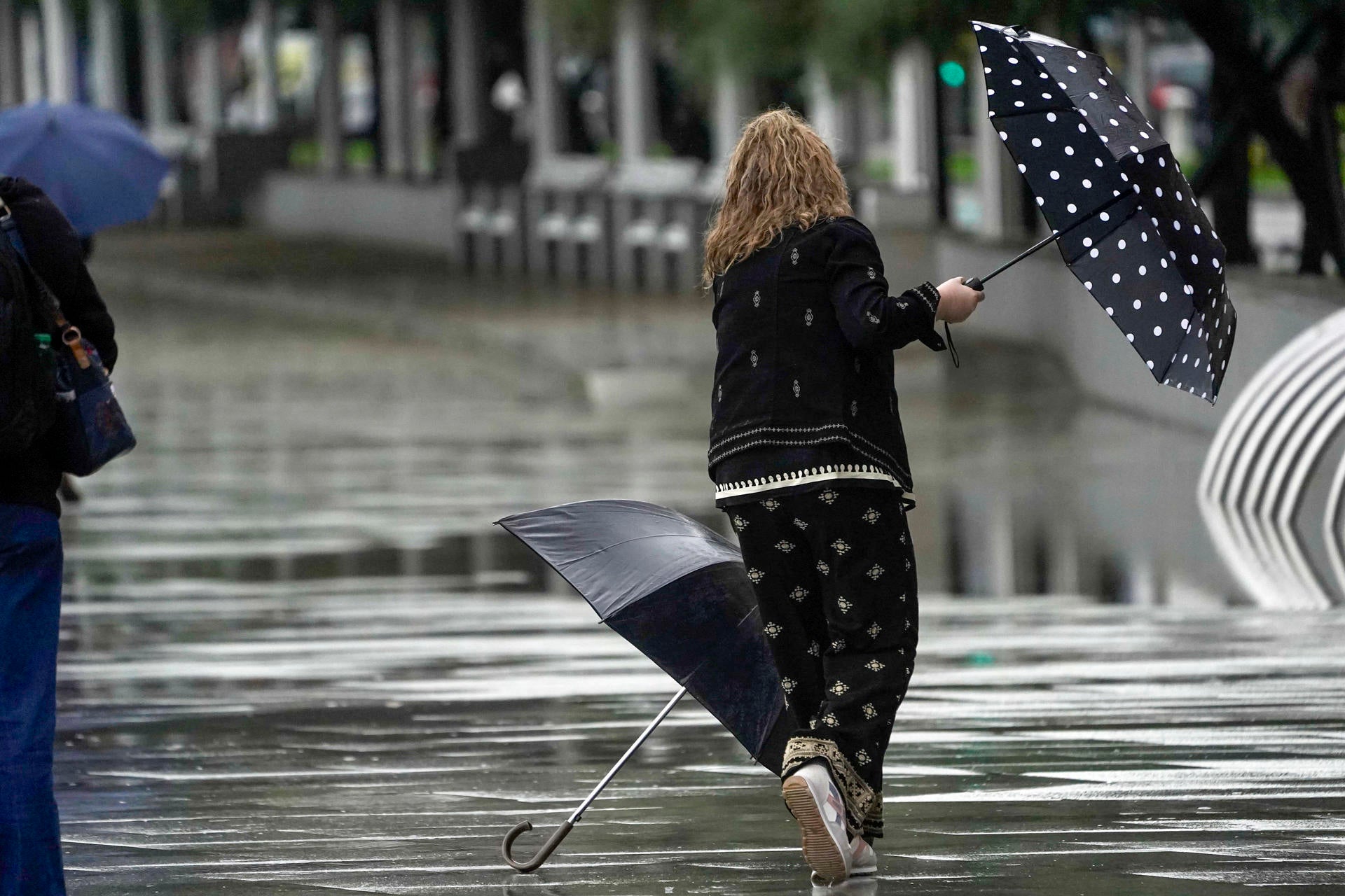Las lluvias se concentran en Cataluña y Baleares, con rachas fuertes de viento en Cádiz Las lluvias se concentran en Cataluña y Baleares, con rachas fuertes de viento en Cádiz