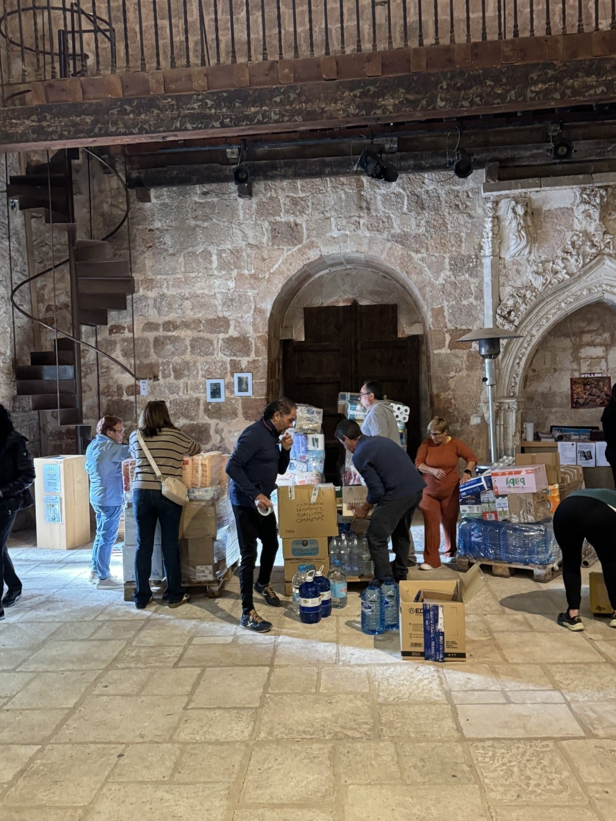 SOS Ayllón Rural recoge y envía material y alimentos para los damnificados por la dana en Levante SOS Ayllón Rural recoge y envía material y alimentos para los damnificados por la dana en Levante