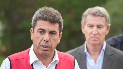 Imagen de archivo de Carlos Mazón y Alberto Núñez Feijóo. Imagen de archivo de Carlos Mazón y Alberto Núñez Feijóo.