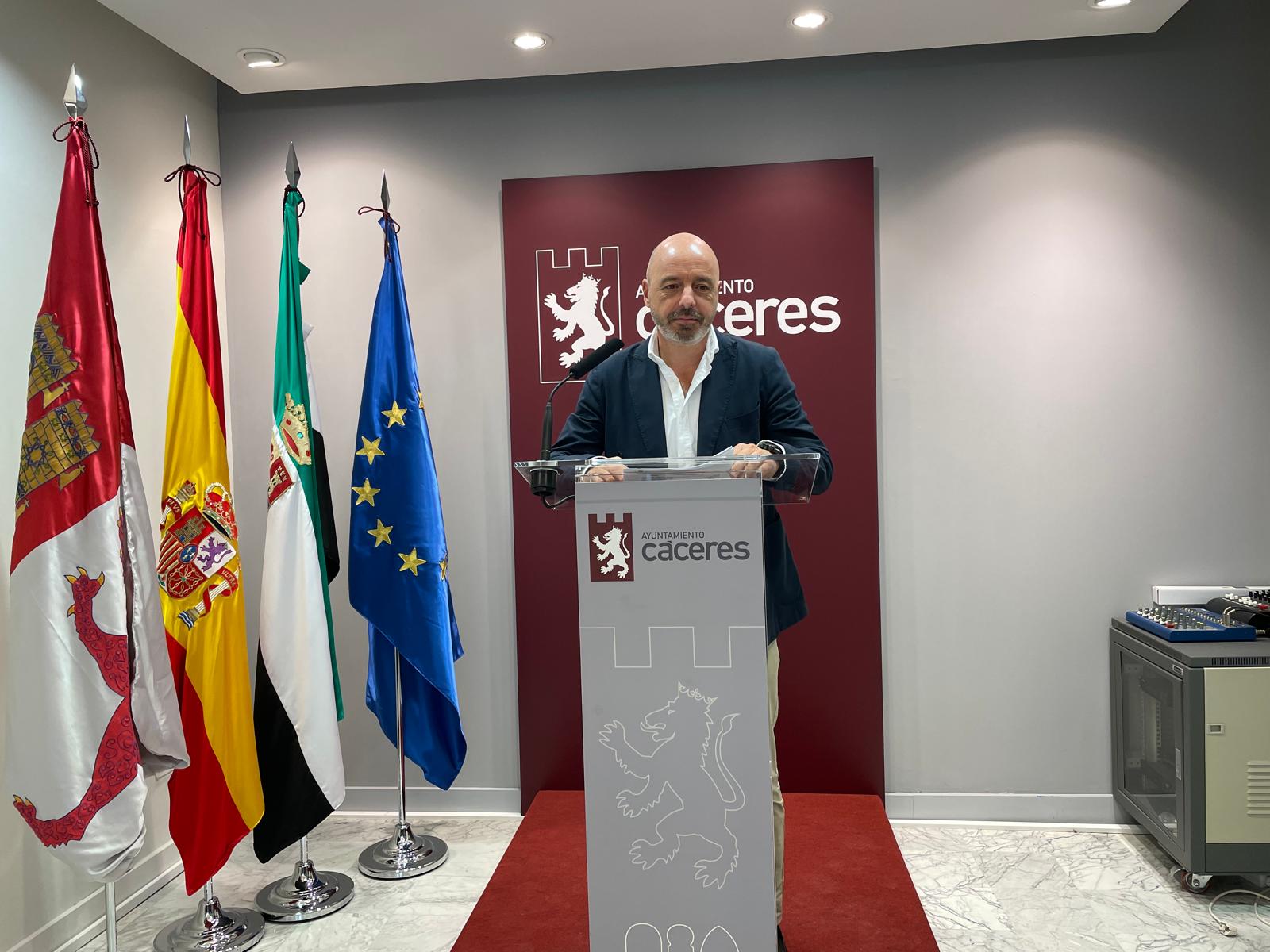 Este es el repaso de la Junta de Gobierno local del Ayuntamiento de Cáceres Este es el repaso de la Junta de Gobierno local del Ayuntamiento de Cáceres