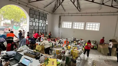 Cáritas y Banco de Alimentos de Castellón piden que no se haga más donación de comida y ropa Cáritas y Banco de Alimentos de Castellón piden que no se haga más donación de comida y ropa