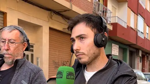 El periodista Juanjo Tovar en la localidad de Benetúser. El periodista Juanjo Tovar en la localidad de Benetúser.
