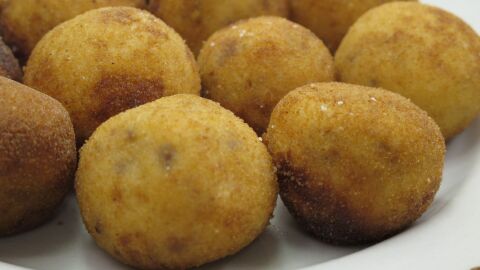 La mejor receta casera para preparar unas croquetas de cocido, por Robin Food 