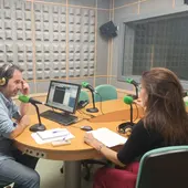 La enfermera de la prisión durante la primera entrevista que ha concedido, en los estudios de Onda Cero Huelva. La enfermera de la prisión durante la primera entrevista que ha concedido, en los estudios de Onda Cero Huelva.
