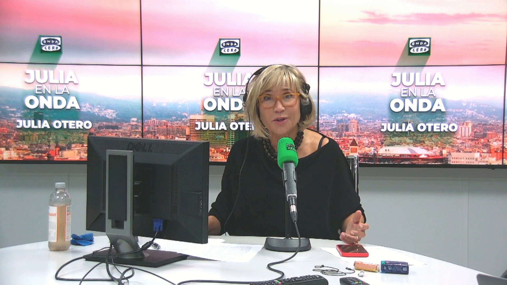 Julia Otero: "Ayer 130.000 personas contestaron a Mazón en las calles de Valencia" Julia Otero: "Ayer 130.000 personas contestaron a Mazón en las calles de Valencia"