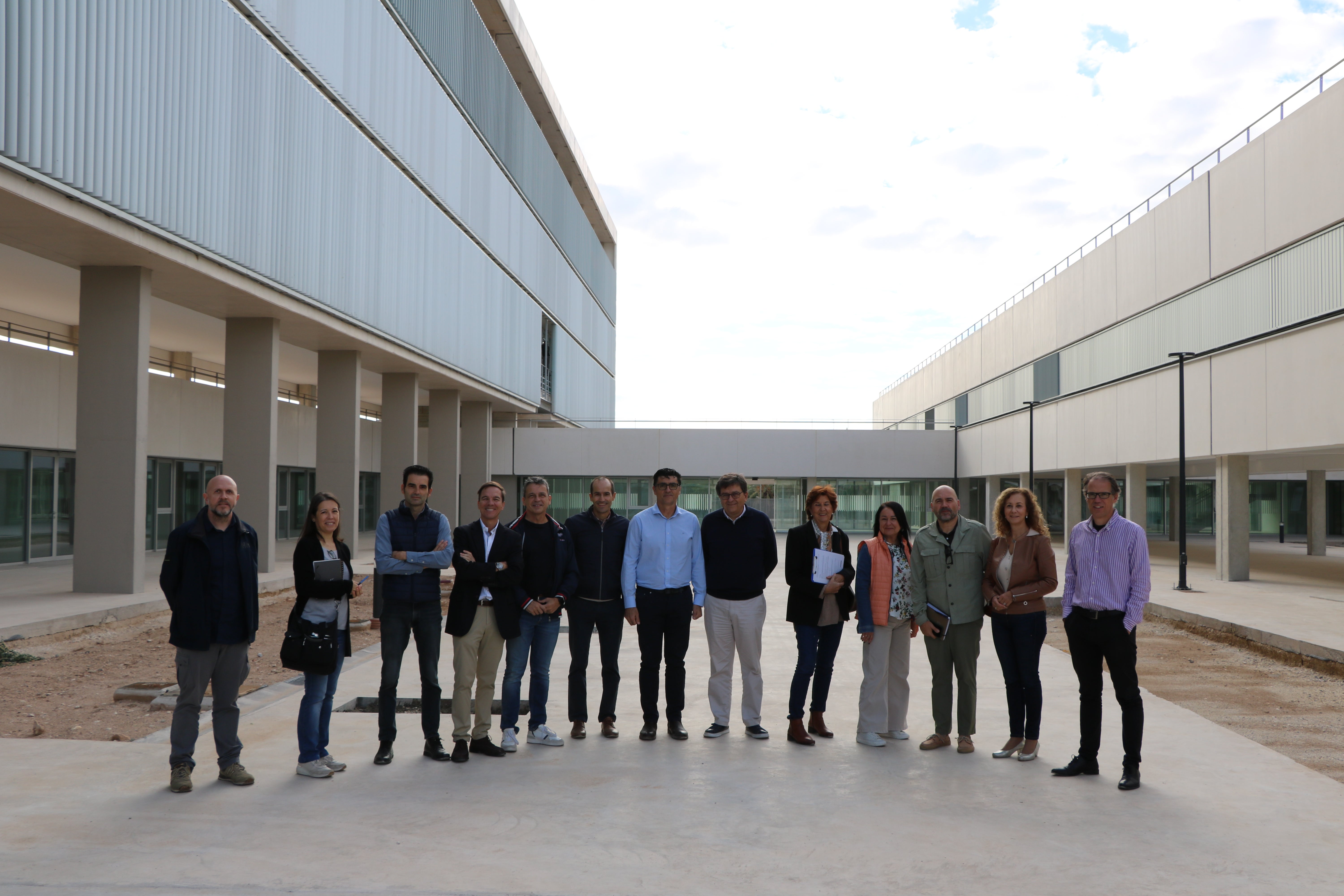 La Universidad Miguel Hernández de Elche dispone ya del nuevo edificio Valverde La Universidad Miguel Hernández de Elche dispone ya del nuevo edificio Valverde