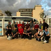 Voluntarios de Burriana antes de salir hacia los pueblos de Valencia. Voluntarios de Burriana antes de salir hacia los pueblos de Valencia.